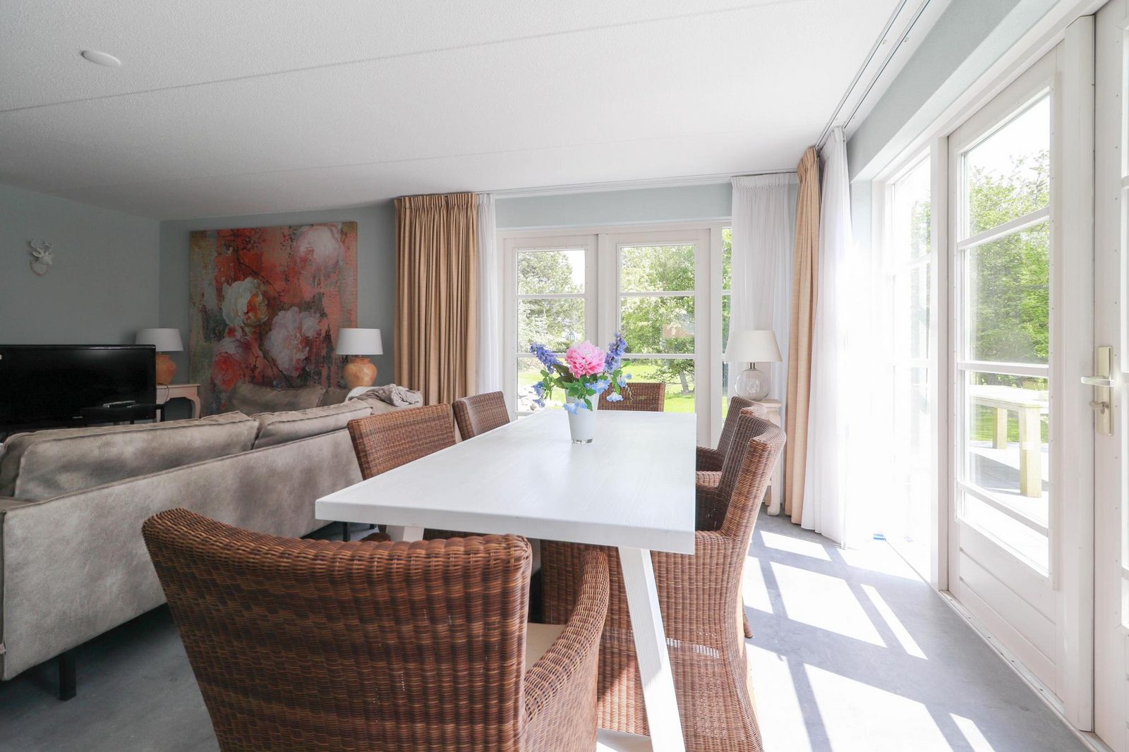 Lichte woonkamer in Scheurrak 7